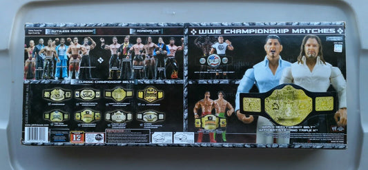 2005 WWE Jakks Pacific World Heavy Weight Belt [With Batista & Triple H] - image 2