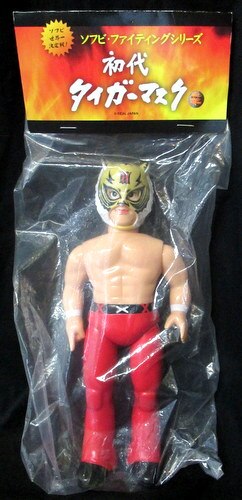 Medicom Toy Sofubi Fighting Series Tiger Mask [With Red Pants]