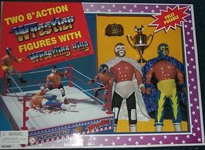 The Magnificent Wrestler Wrestling Rings & Playsets: Universo 2000 vs. Voltron