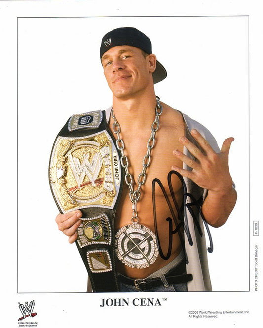2005 WWE CHAMPION John Cena P1038 (signed) color 