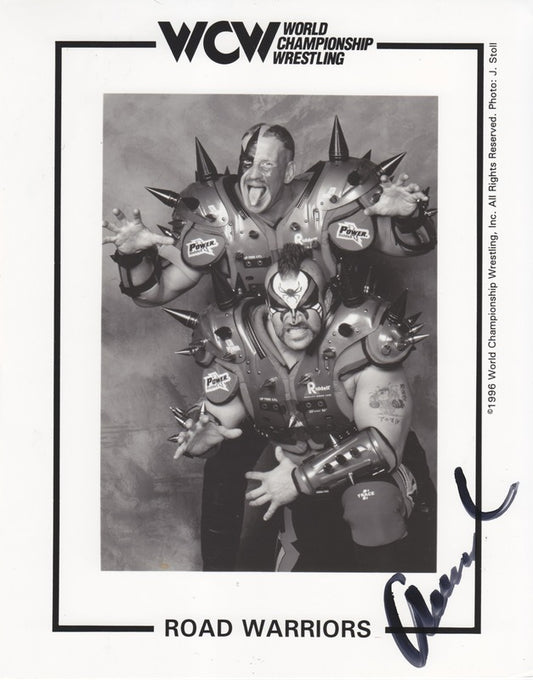 WCW Road Warriors (Animal:signed) 