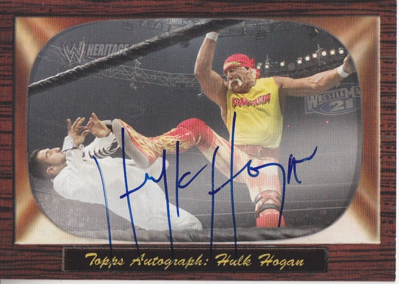 2005 Topps WWE Heritage Hulk Hogan Autograph 2017 approx value:$300