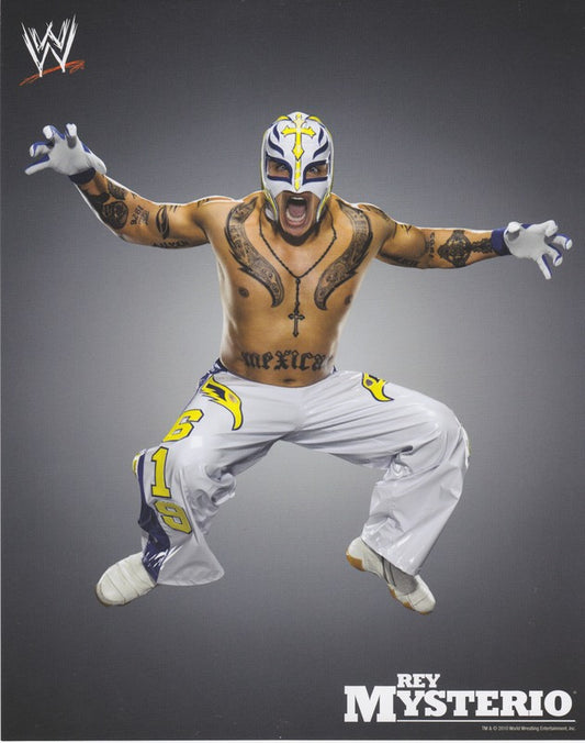 2010 Rey Mysterio WWE Promo Photo