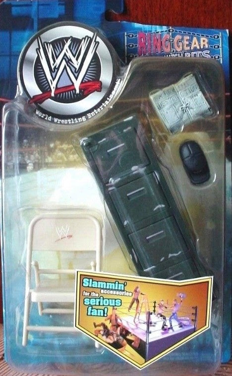 2002 WWF Jakks Pacific Ring Gear Match Bits: Locker Room Match Bits