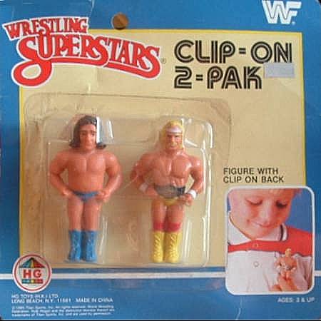 Wrestling Superstars Hulk Hogan Andre the Giant  Zipper Clip 2-Pak
