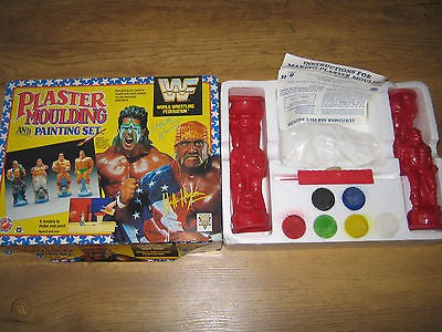 WWF Moulding Plaster and Painting Hulk Hogan Ultimate Warrior