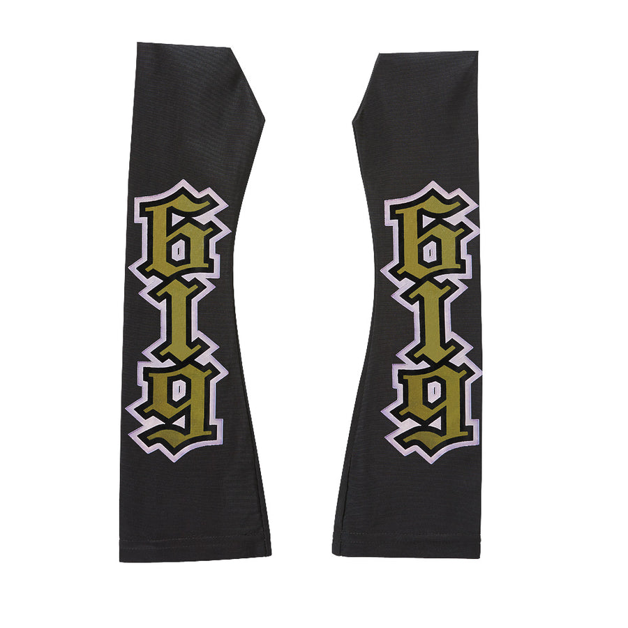 Rey Mysterio Black-Yellow Arm Sleeves