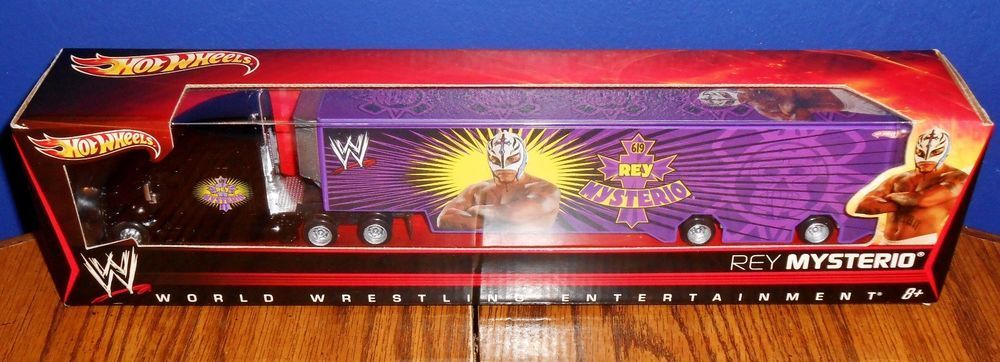 Hot Wheels Semi Truck Rey Mysterio