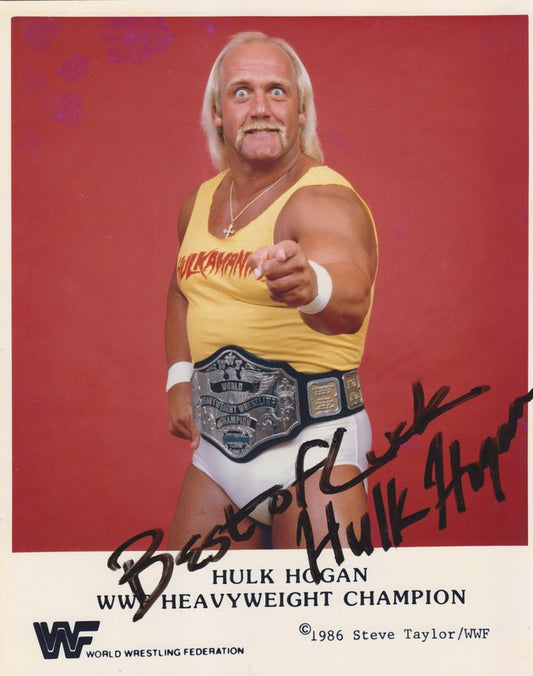 1986 WWF CHAMPION Hulk Hogan (Signed) 8x10 Color