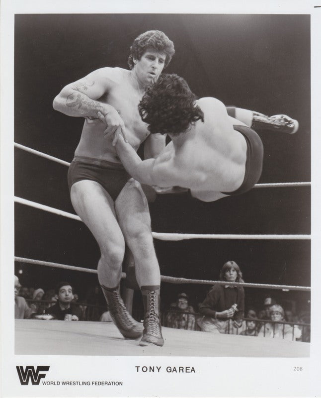 1983 Tony Garea #208 PWcatalog