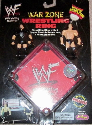 WWF Just Toys Micro Bend-Ems War Zone Wrestling Ring Stone Cold Steve Austin & The Rock