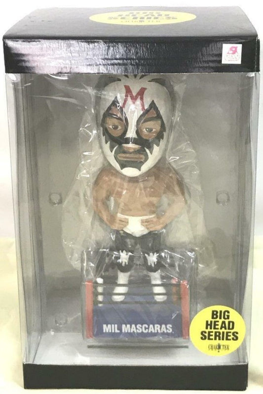 CharaPro Big Head Series Mil Mascaras [In White Ring Gear]