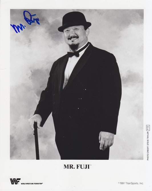 1991 Mr. Fuji P072 (signed) b/w 