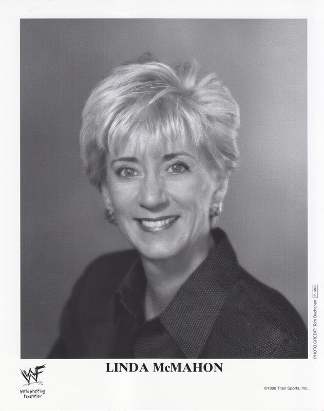 1998 Linda McMahon P480 (RARE) b/w 