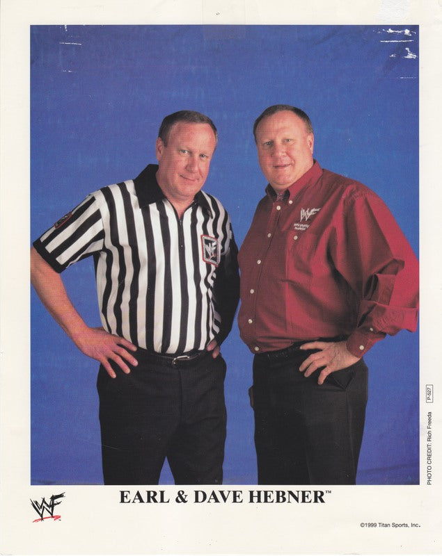1999 Earl , Dave Hebner (right corner damage) P527 color PW Catalog