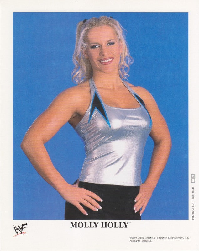 2001 Molly Holly P687 color 