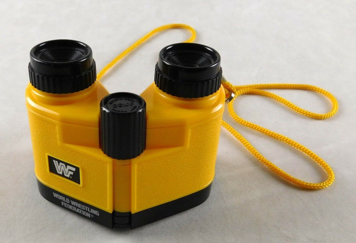 WWF Hulk Hogan binoculars 1993