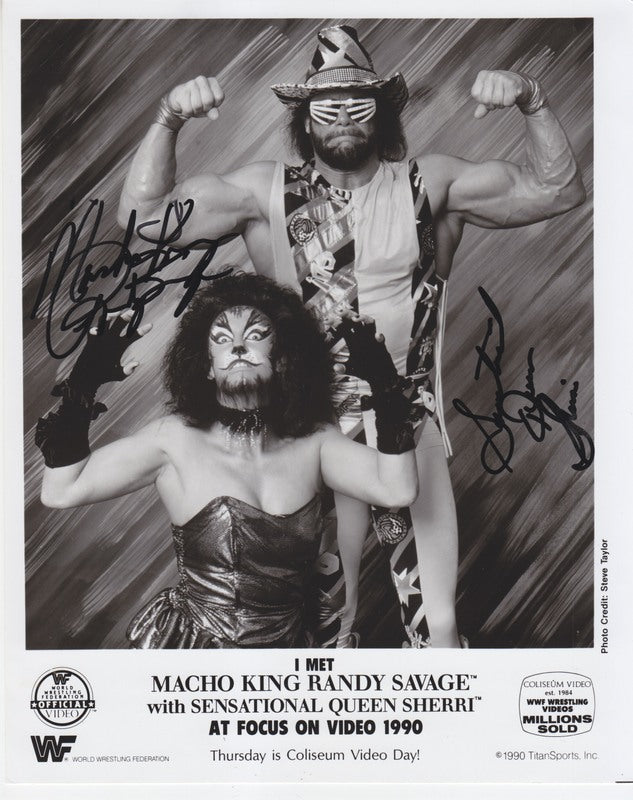 WWF-Promo-Photos1990-Macho-King-Randy-Savage-Sensational-Queen-Sherri-signed-Coliseum-Video-